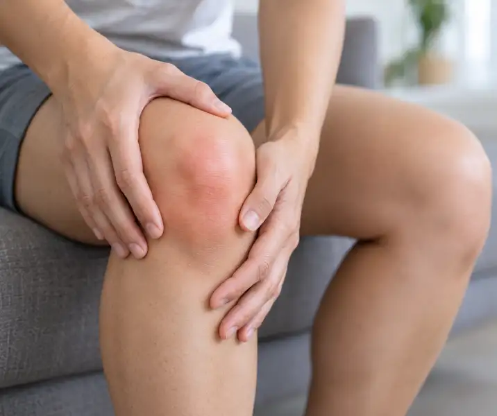 What Does Joint Swelling Look and Feel Like?